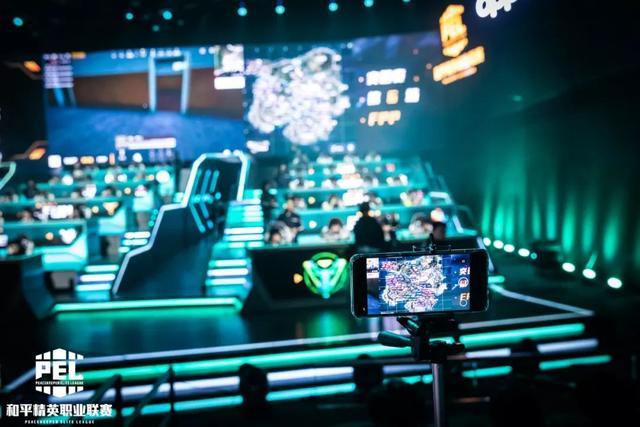 市场价值或 市场价值或